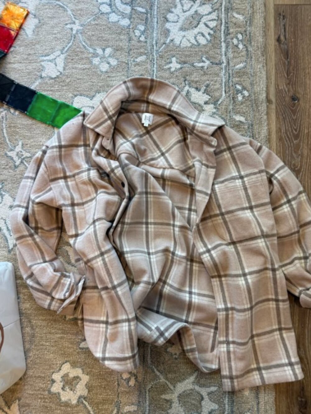 Helsa Plaid Wool Blend Flannel Overshirt / Shacket – Size S